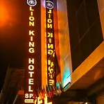 Hotel Lion King *